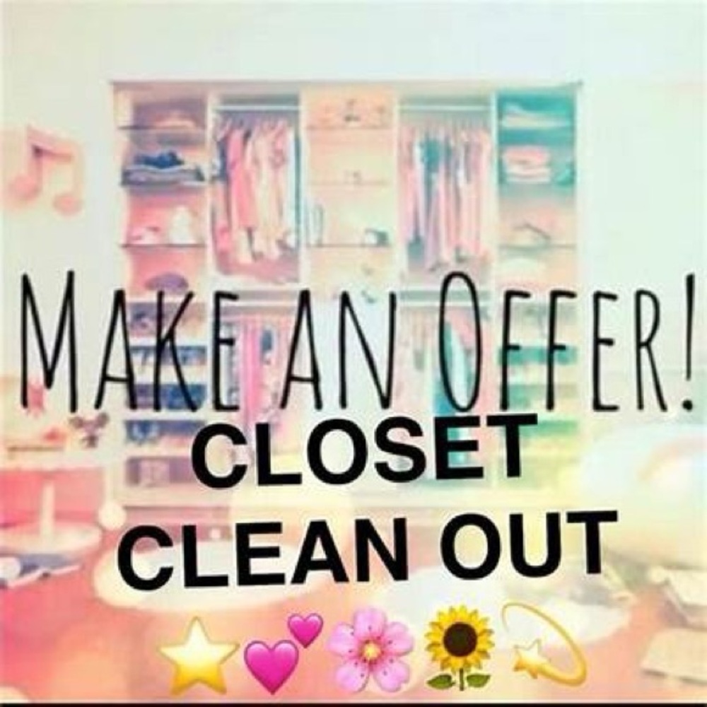 CLEARING OUT MY CLOSET! EVERYTHING MUST GO!!